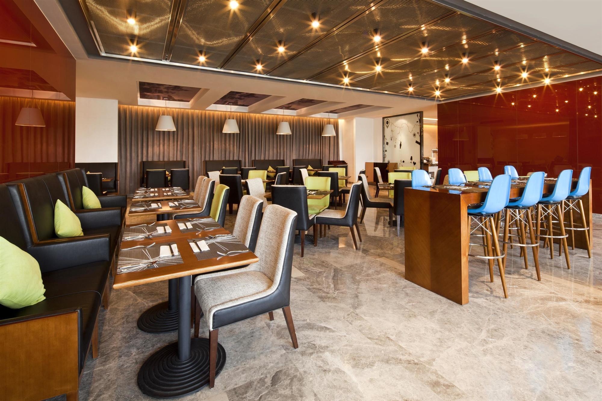 Funiu Mountain Hotel Csengcsou Kültér fotó